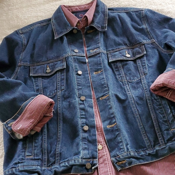 Eddie Bauer - Picture 8 of 13